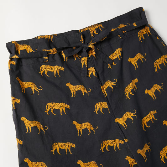 SHILHOUTTE